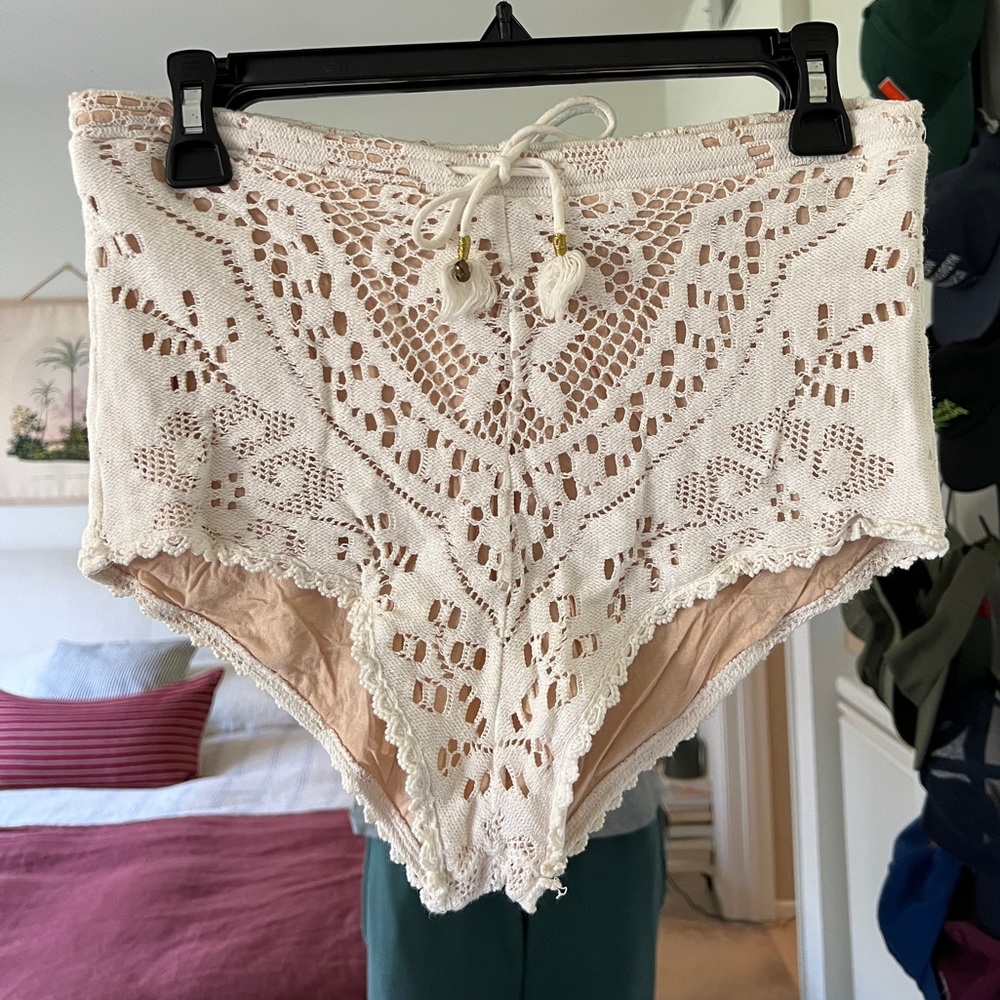 Spell Crochet Shorts